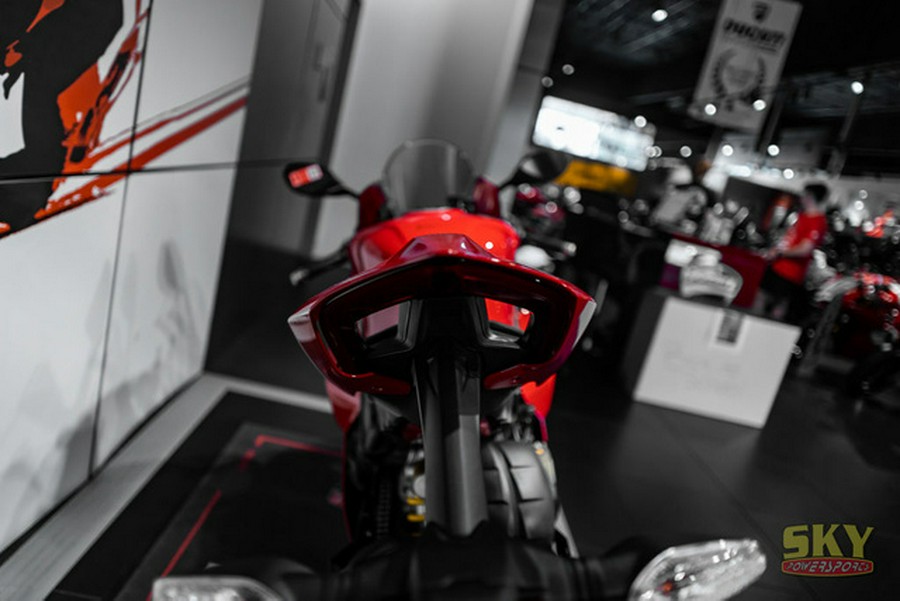 2024 Ducati Panigale V4 S Red