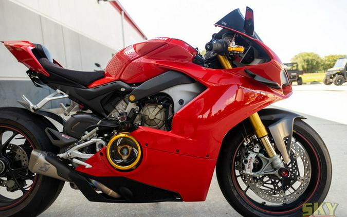 2024 Ducati Panigale V4 S Red