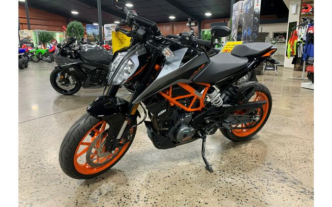 2021 KTM Duke 390