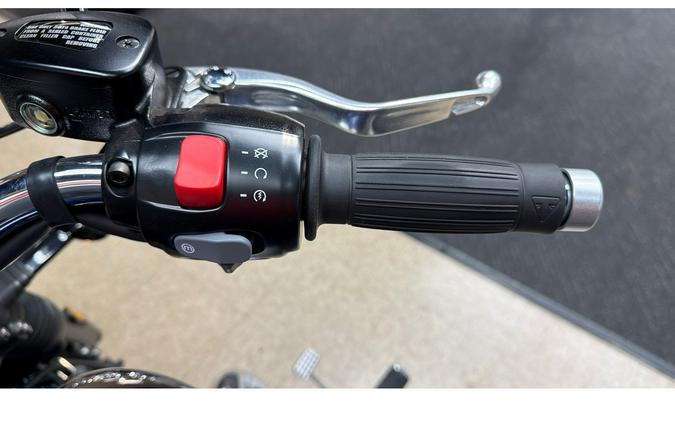 2025 Triumph BONNEVILLE SPEEDMASTER