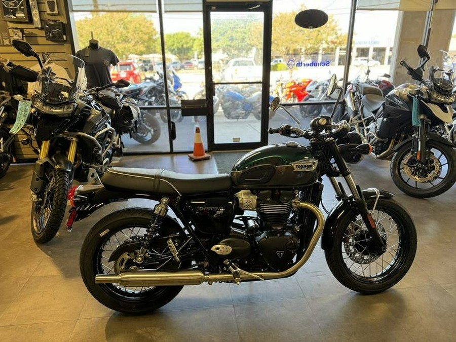 2024 Triumph Bonneville T100 Competition Green/Ironstone