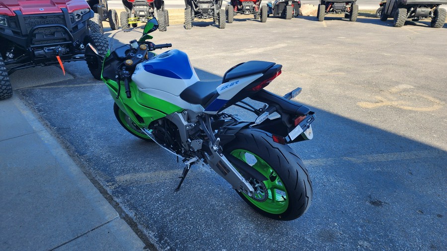 2024 Kawasaki Ninja ZX-6R 40th Anniversary Edition ABS