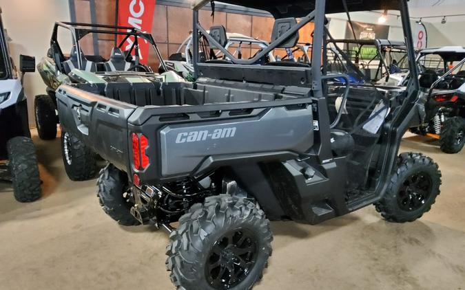 2024 Can-Am™ Defender XT HD10