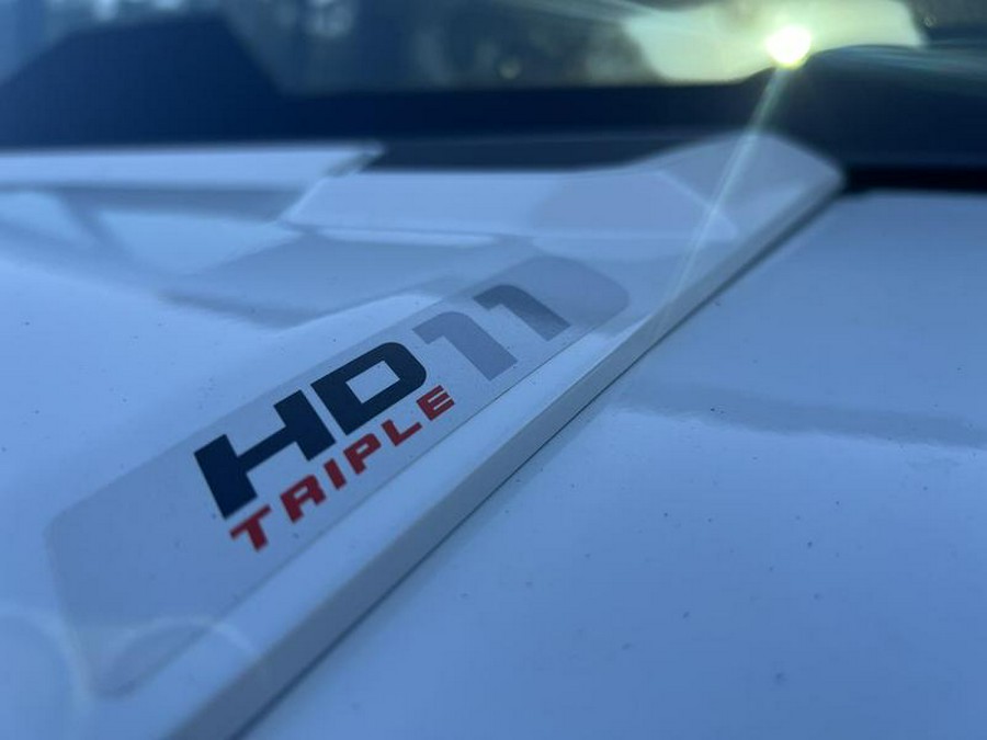 2026 Can-Am® Defender MAX Limited HD11