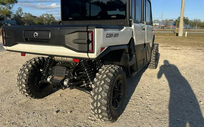 2026 Can-Am® Defender MAX Limited HD11