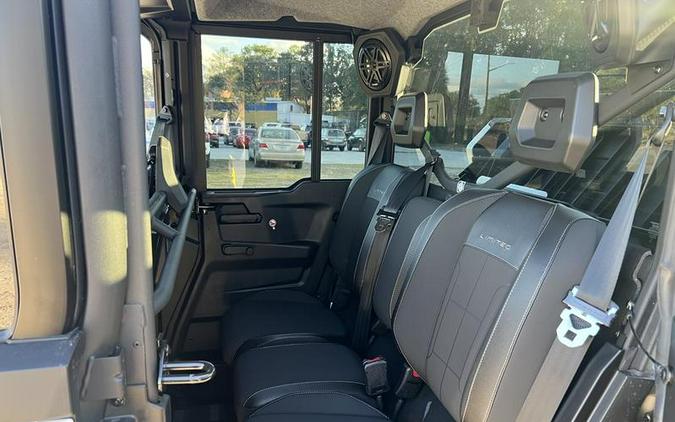 2026 Can-Am® Defender MAX Limited HD11