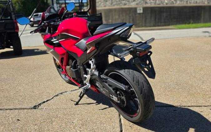 2022 Honda CBR500R ABS