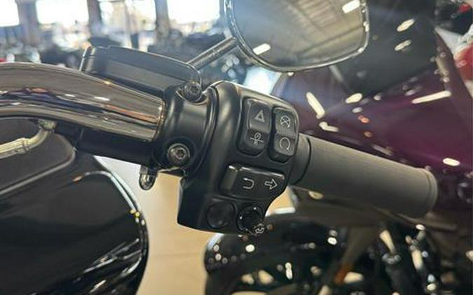 2025 Harley-Davidson Road Glide® 3