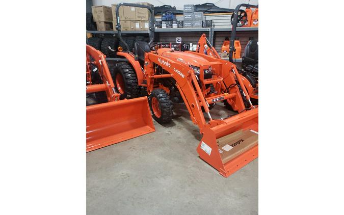 2023 Kubota L3902 HST 4WD