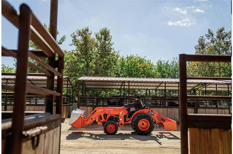 2023 Kubota L3902 HST 4WD