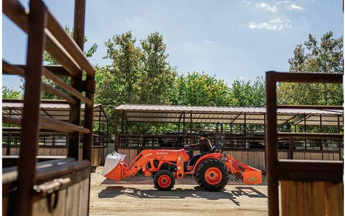 2023 Kubota L3902 HST 4WD