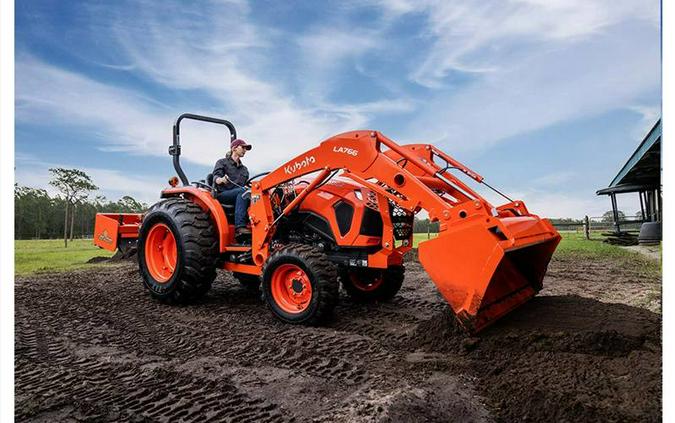 2023 Kubota L3902 HST 4WD