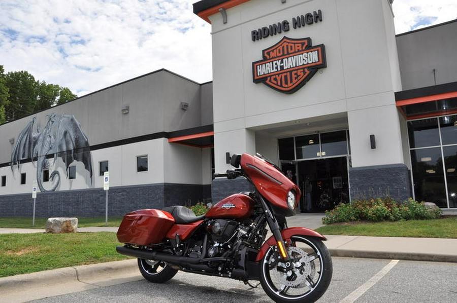 2025 Harley-Davidson® FLHX - Street Glide®