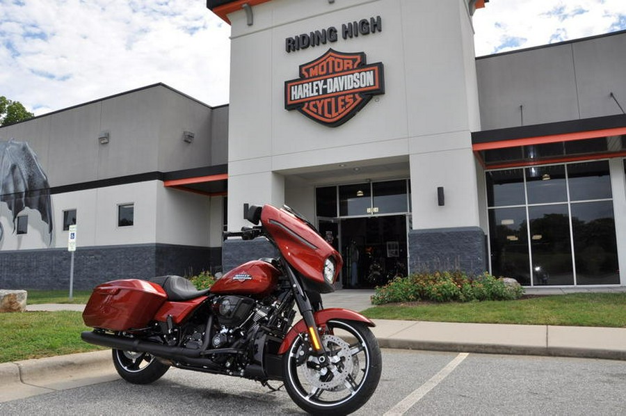 2025 Harley-Davidson® FLHX - Street Glide®