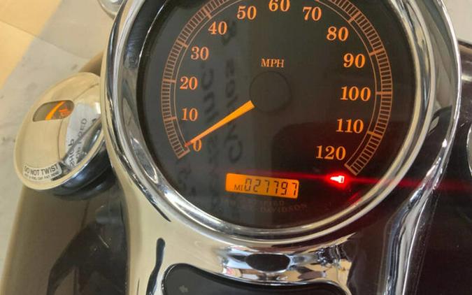 2005 Harley-Davidson FXSTD DUCE