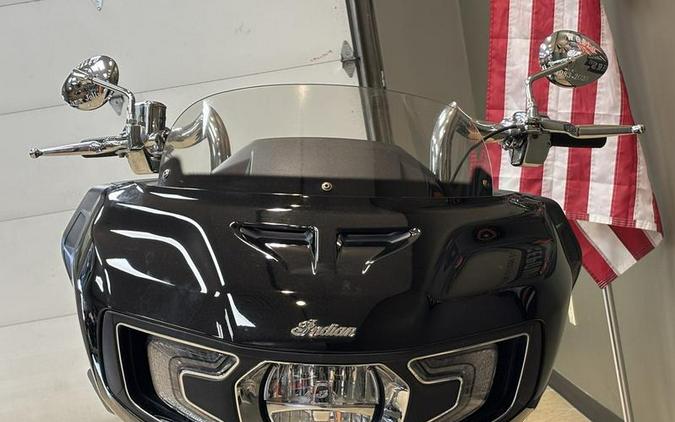 2021 Indian Motorcycle® Challenger® Limited Deepwater Metallic