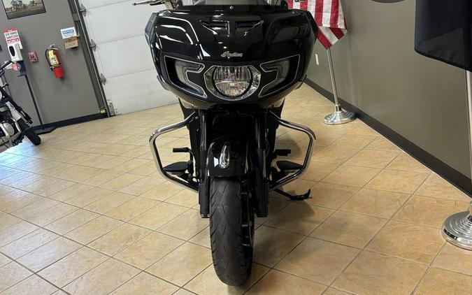 2021 Indian Motorcycle® Challenger® Limited Deepwater Metallic