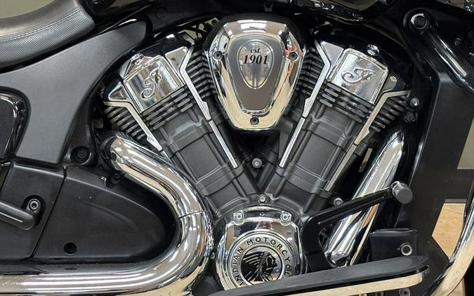 2021 Indian Motorcycle® Challenger® Limited Deepwater Metallic