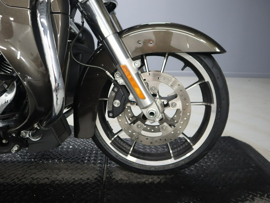 Used 2021 Harley-Davidson Street Glide River Rock Gray