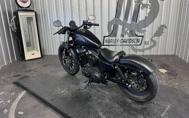 2014 Harley-Davidson IRON 883