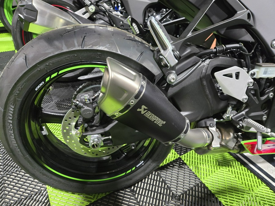 2024 Kawasaki Ninja ZX-10R ABS KRT Edition