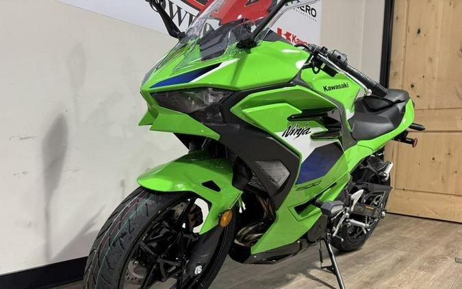 2026 Kawasaki Ninja® 500 SE ABS