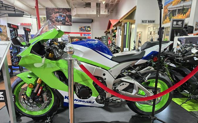 2024 Kawasaki Ninja ZX-10R 40th Anniversary Edition ABS