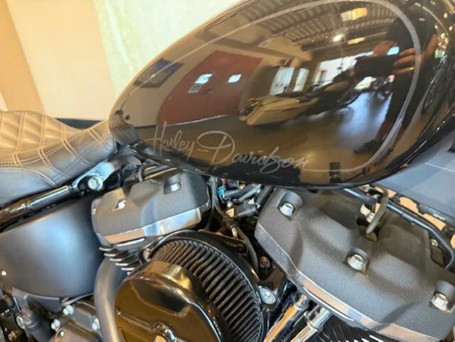 2019 Harley Davidson Street Bob®FXBB