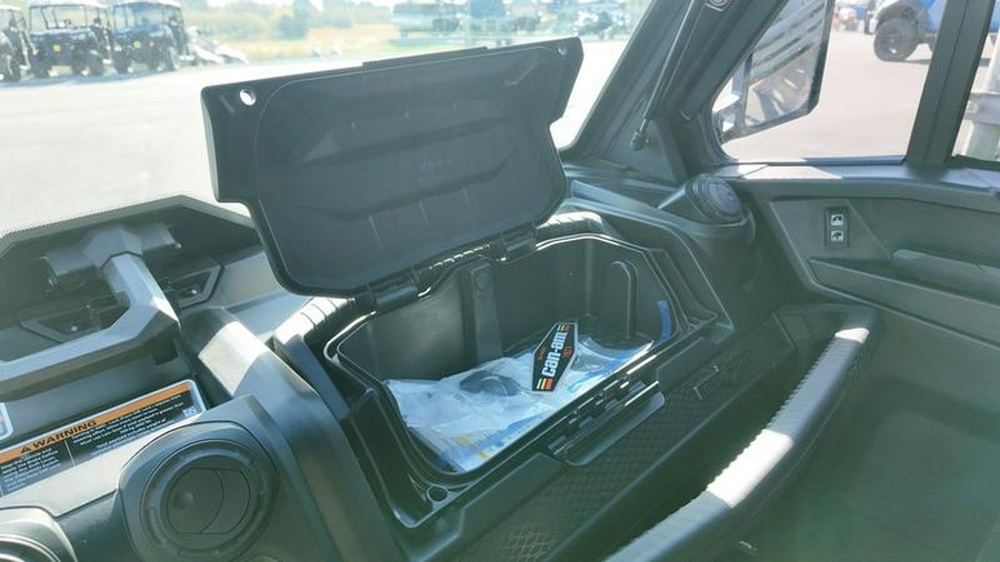 2025 Can-Am® Defender MAX Lone Star Cab HD10