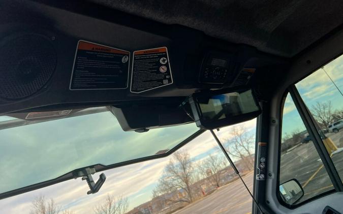 2022 Can-Am Defender Max Limited HD10