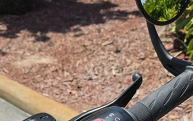 2026 Triumph Bonneville Bobber Interstellar Blue Base