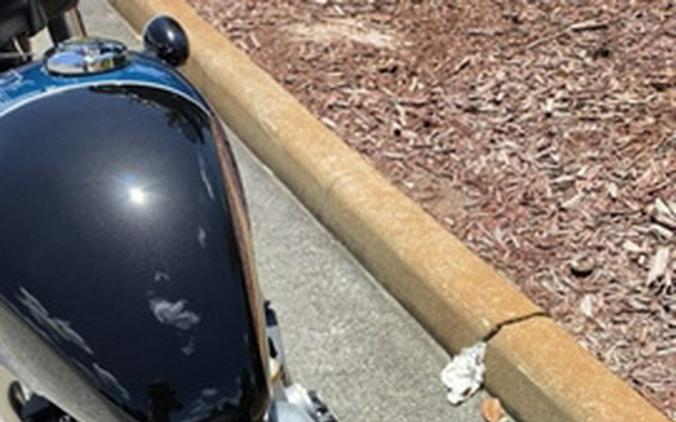 2026 Triumph Bonneville Bobber Interstellar Blue Base