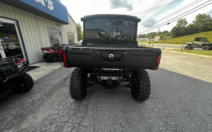 2025 Can-Am® Defender MAX Limited HD10