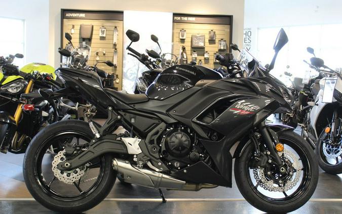 2026 Kawasaki Ninja® 650 Base