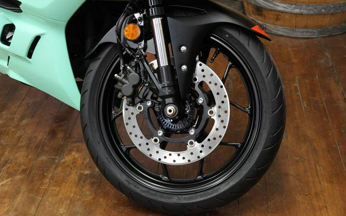 2026 Yamaha YZFR3ATCGR