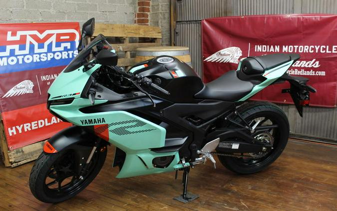 2026 Yamaha YZFR3ATCGR