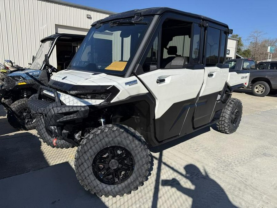 2026 Can-Am® Defender MAX Limited HD11
