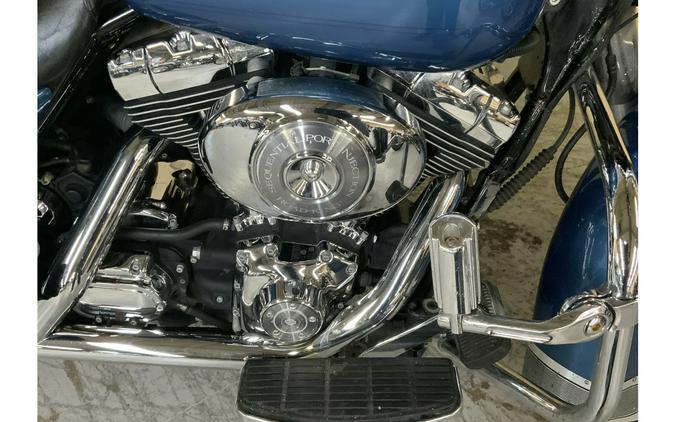 2006 Harley-Davidson® FLHRCI ROAD KING CLASSIC