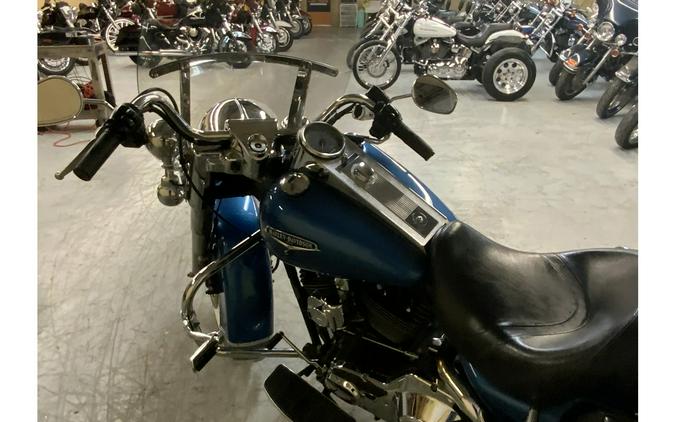 2006 Harley-Davidson® FLHRCI ROAD KING CLASSIC