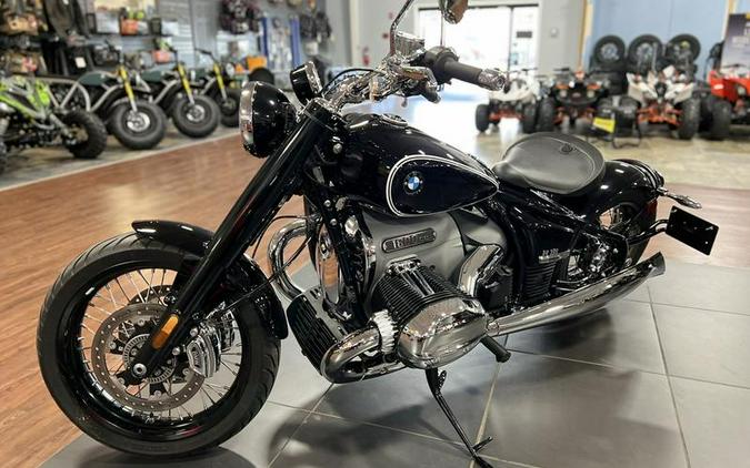 2021 BMW R 18 with bobber kit