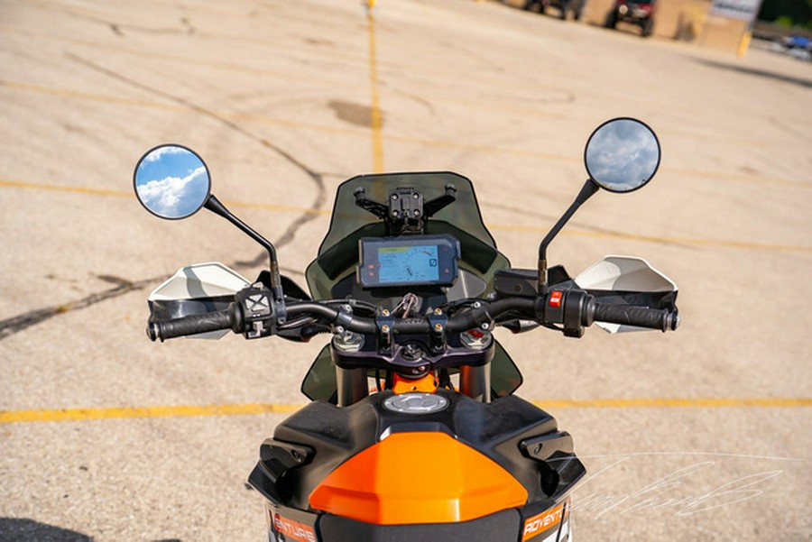 2021 KTM Adventure 890 R