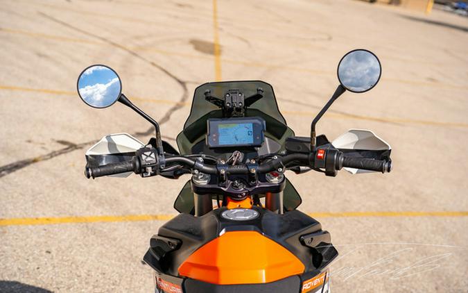 2021 KTM Adventure 890 R