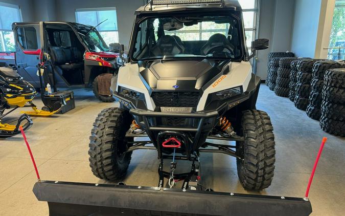 2022 Polaris Industries GENERAL XP 4 1000 Deluxe - Ride Command G22GMJ99AC