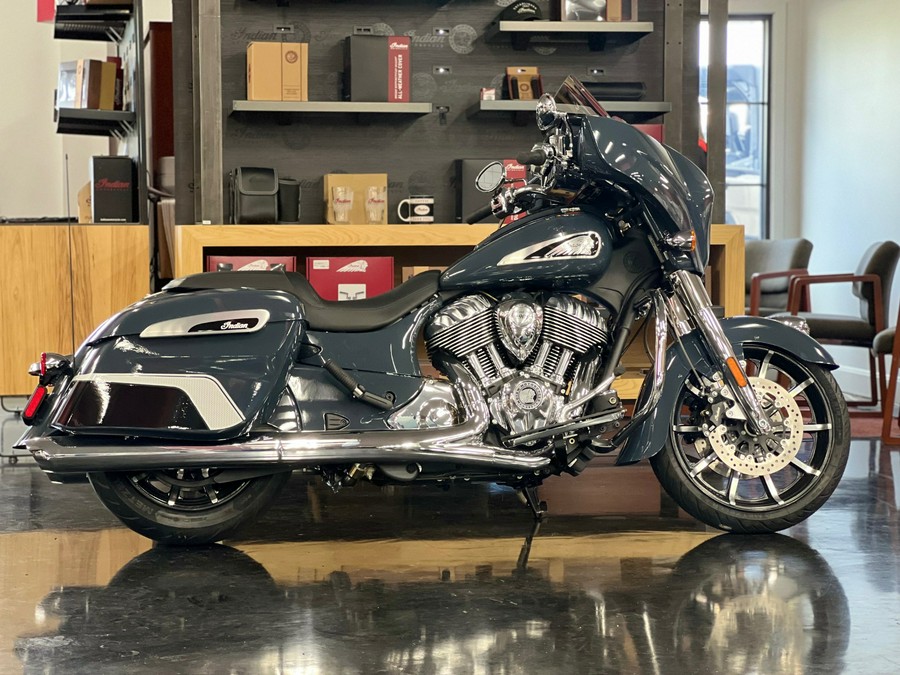 2025 Indian Motorcycle Chieftain® Limited with PowerBand Audio Package