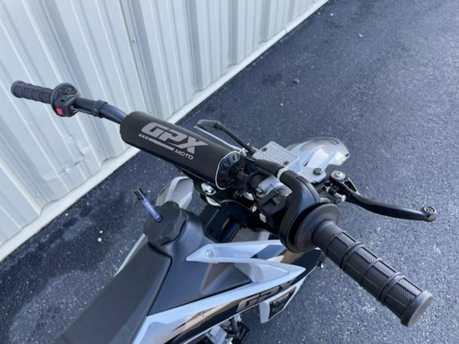 2025 GPX Moto FSE110