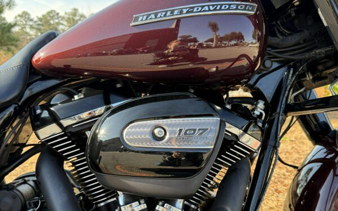 2018 Harley-Davidson® FLHXS Street Glide® Special