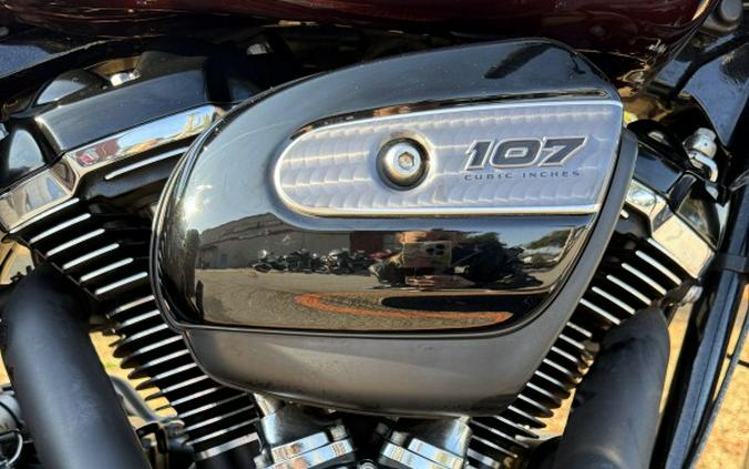 2018 Harley-Davidson® FLHXS Street Glide® Special