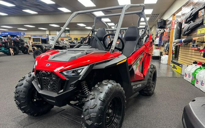 2026 Polaris RZR 200 EFI