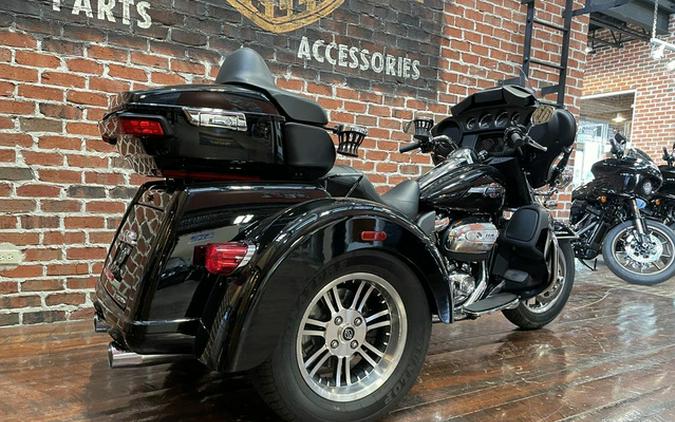 2023 Harley-Davidson FLHTCUTG - Tri Glide Ultra