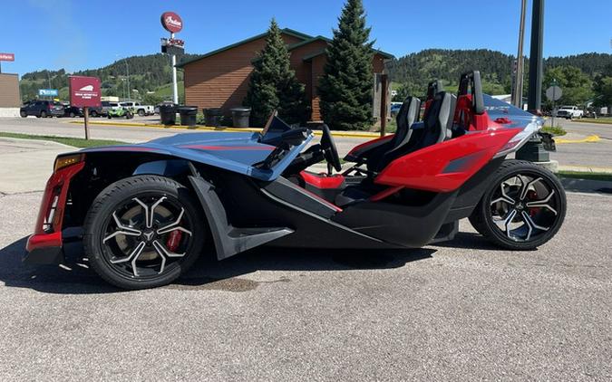 2025 Polaris SLINGSHOT R